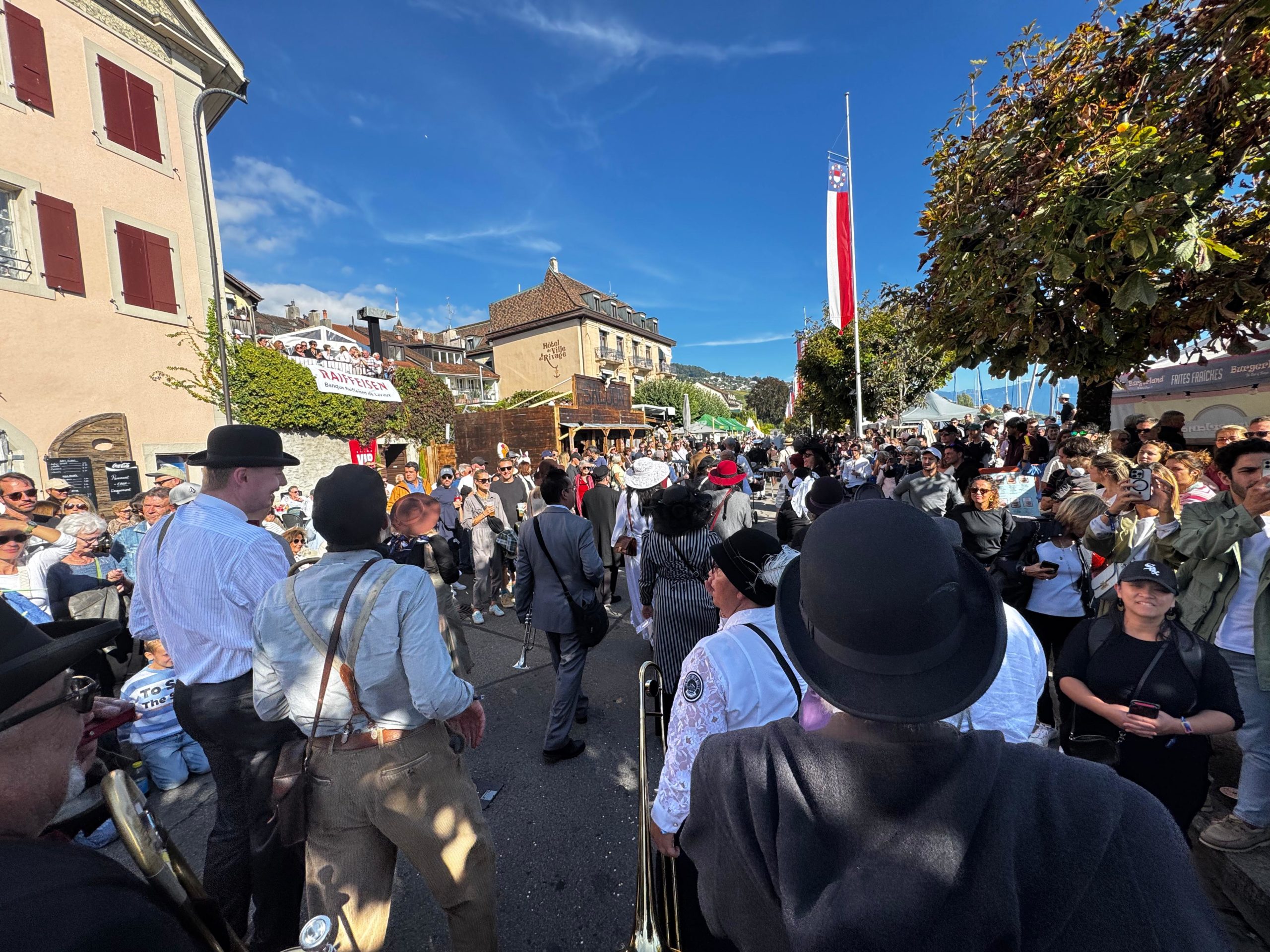La Fête des Vendanges de Lutry c’est… Happy !! (et c’est déjà fini)